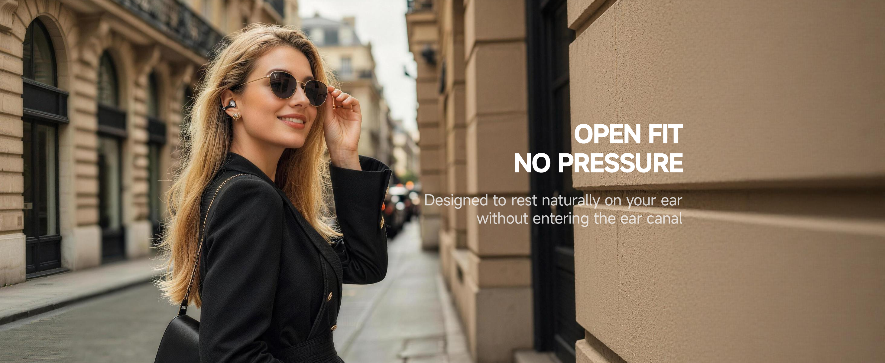 OPEN FIT NO PRESSURE
BUTTONS Clip open-ear clip-on earbuds with no in-ear pressure